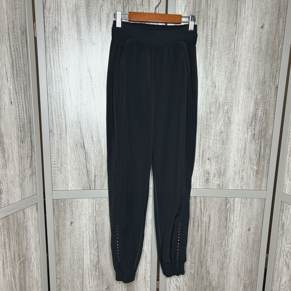 Lululemon Joggers Size 2 Black Color Reflective Pockets Athletic Pants Pull On